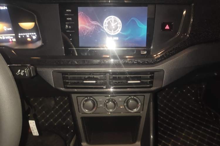 Used Volkswagen Lavida 2023 New Sharp 1.5L Manual New Comfort Edition