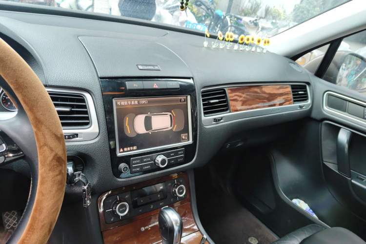 Used Volkswagen Touareg 2011 3.0 TSI Standard Version