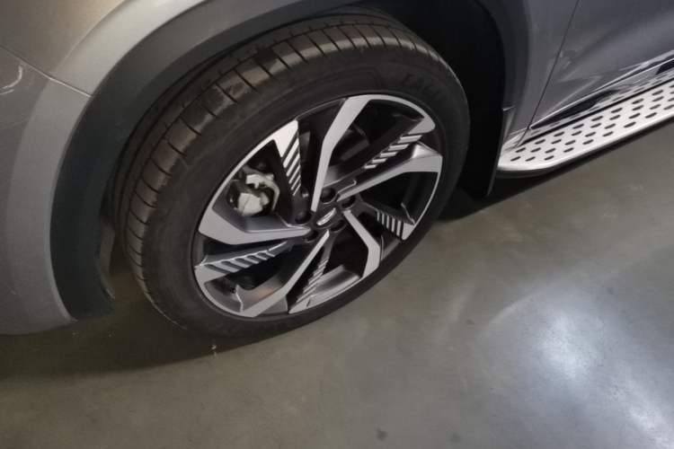 Used Geely Auto Monjaro L 2024 2.0TD High-Power Automatic Two-Wheel Drive Skyline Edition