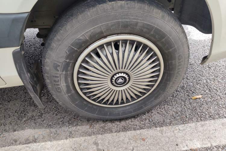 Used Foton Toano 2020 2.5T Manual Tongtu Short Wheelbase Mid-Roof 5/6-Seater 4J25TC3 Right Front Wheel Hub