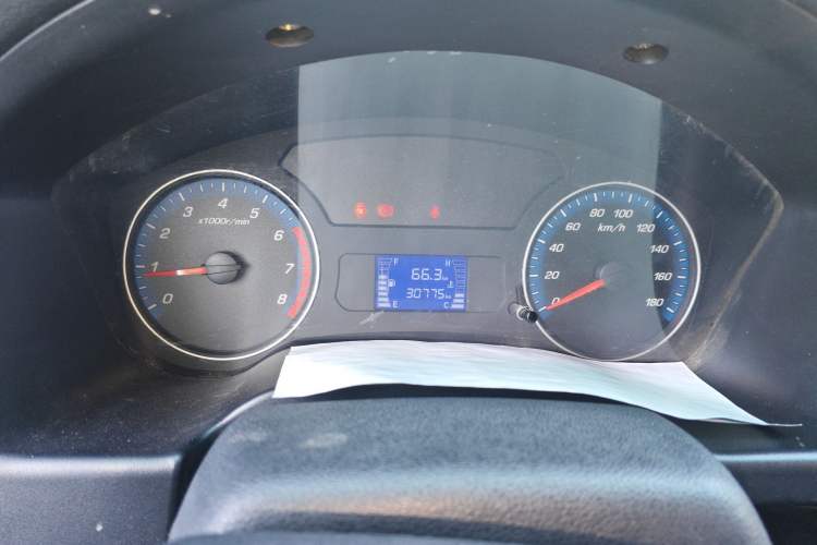 Used CHANGAN KAICHENG Shenqi F30 2019 1.5L Comfort Edition China VI Dual-Cab Long Wheelbase DAM15KL Instrument Cluster