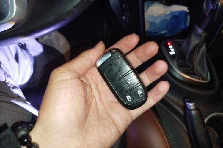 Used Fiat Viaggio 2015 1.4T Automatic Jingxiang Edition
