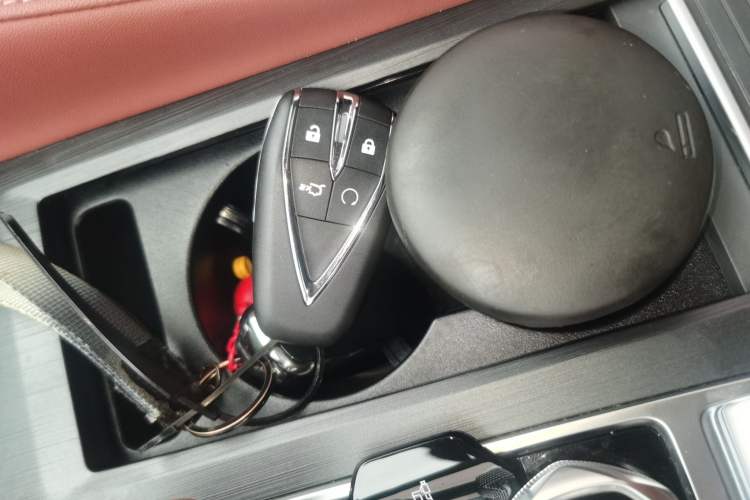 Used CHANGAN CS75 PLUS 2023 3rd Generation 1.5T Automatic Prestige Model Vehicle Key