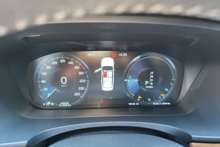 Used Volvo S90 New Energy 2019 T8 e-Drive Hybrid Intelligent Luxury Version China VI Standard
