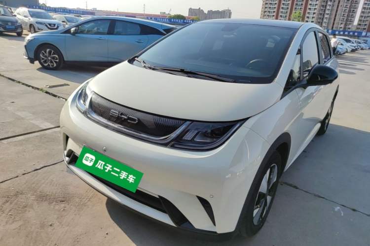 Used BYD Dolphin 2023 420 km Fashion Edition