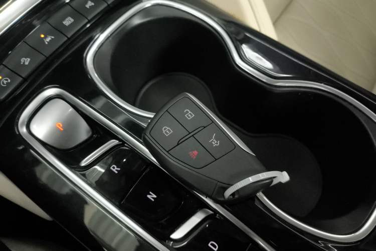 Used Buick Envision 2020 Encore S 652T All-Wheel-Drive Avenir