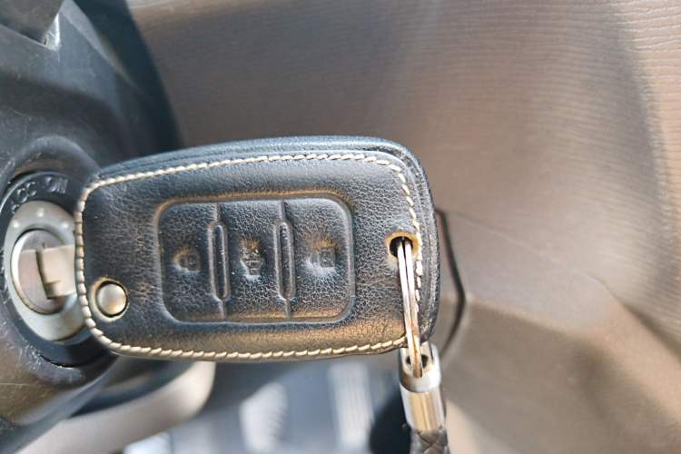 Used Wuling Hongguang 2014 1.5L S Standard Version