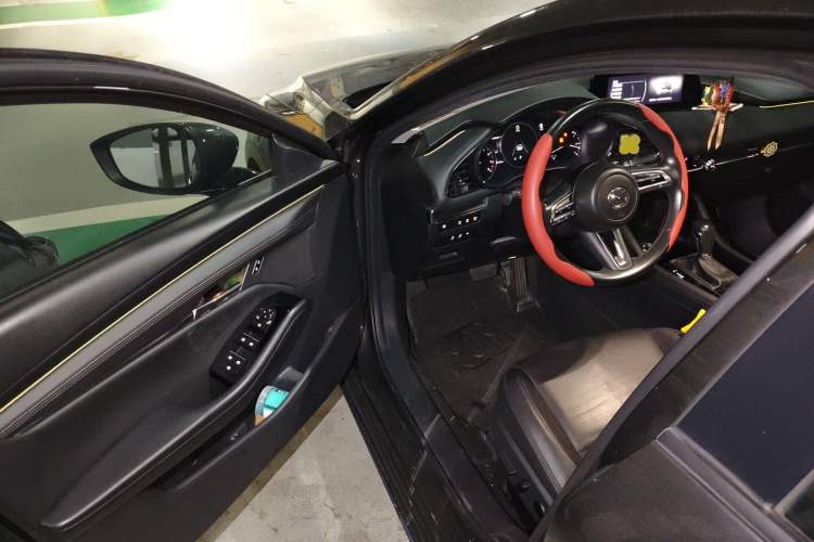 Used Mazda 3 Axela 2021 2.0L Automatic Zhiyao Edition