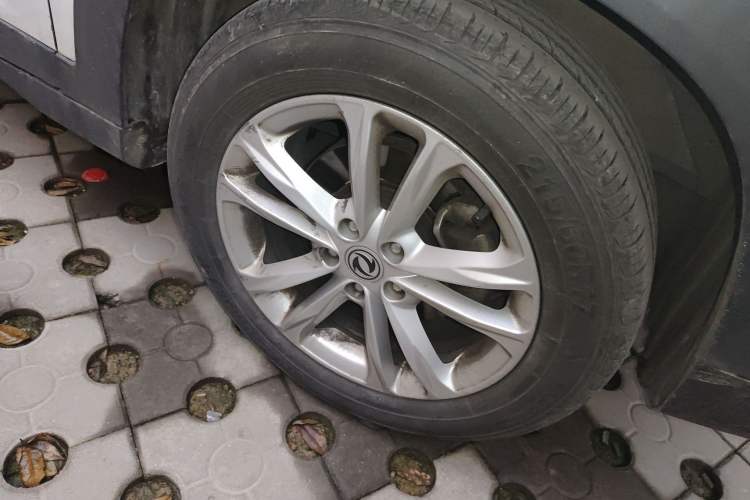 Used Dongfeng Fengon S560 2019 1.8L Manual Urban Model