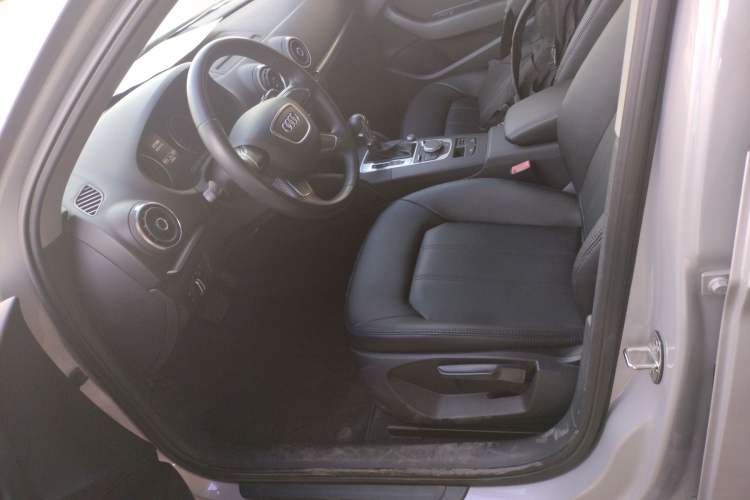 Used Audi A3 2014 Limousine 35 TFSI Automatic Advanced Model