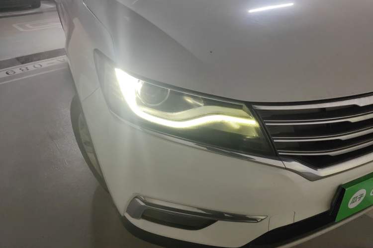 Used Roewe RX5 2018 20T Two-Wheel Drive Manual Flagship Edition