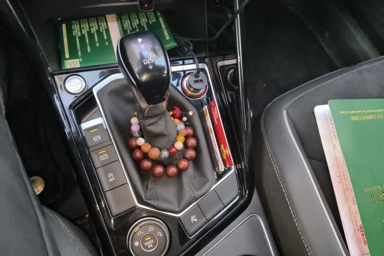 Used Volkswagen Tayron 2022 380TSI Four-Wheel Drive Luxury Connected Pro Version Gear Lever