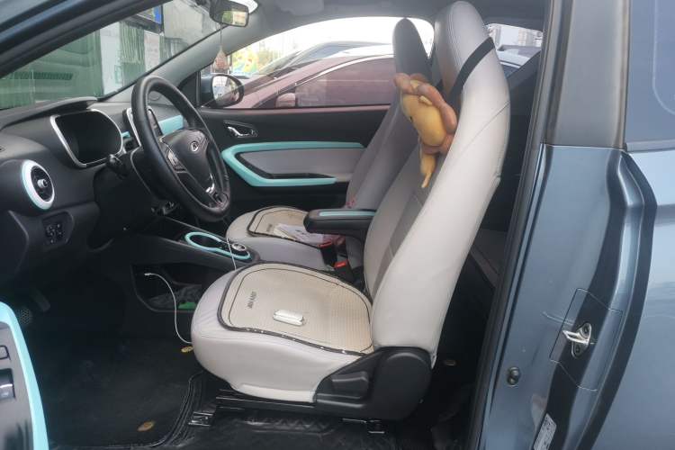 Used Chery New Energy Little Ant 2021 200 000 Yuan Ant Fan Edition Energized Version NMC Lithium Battery 408 km