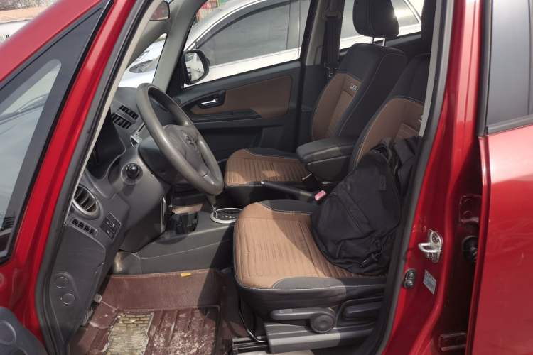 Used Suzuki SX4 2013 1.6L Automatic CoolRide Model