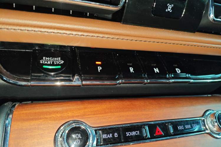 Used Lincoln Aviator 2021 3.0T V6 Four-Wheel Drive Zunya Edition