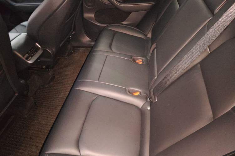 Used Tesla Model Y 2022 Rear-Wheel-Drive Version