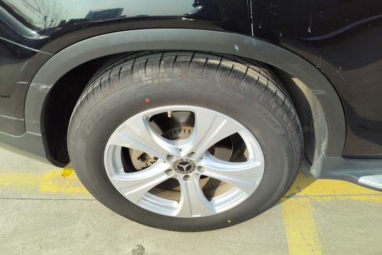 Used Mercedes-Benz GLC 2020 Facelifted GLC 260 L 4MATIC Dynamic Edition Right Rear Wheel Hub