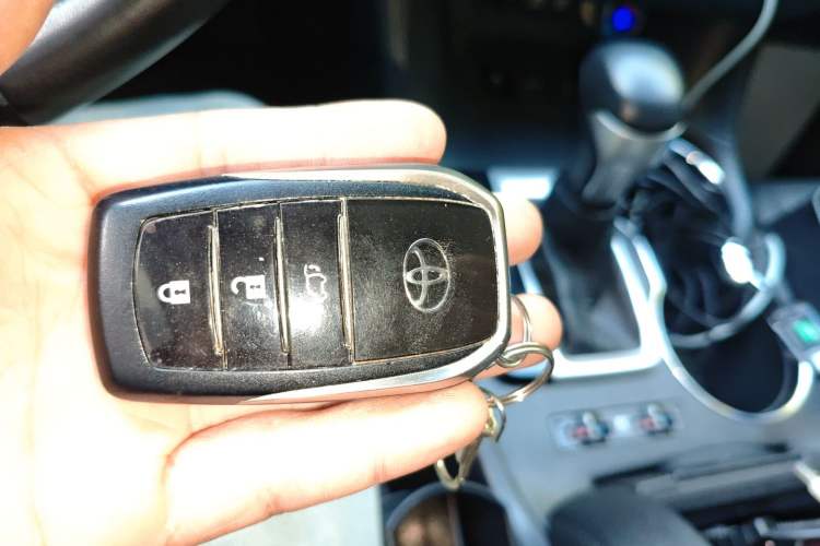 Used Toyota Highlander 2018 2.0T Four-Wheel Drive Ultimate Edition 7-Seater Emission Standard China V