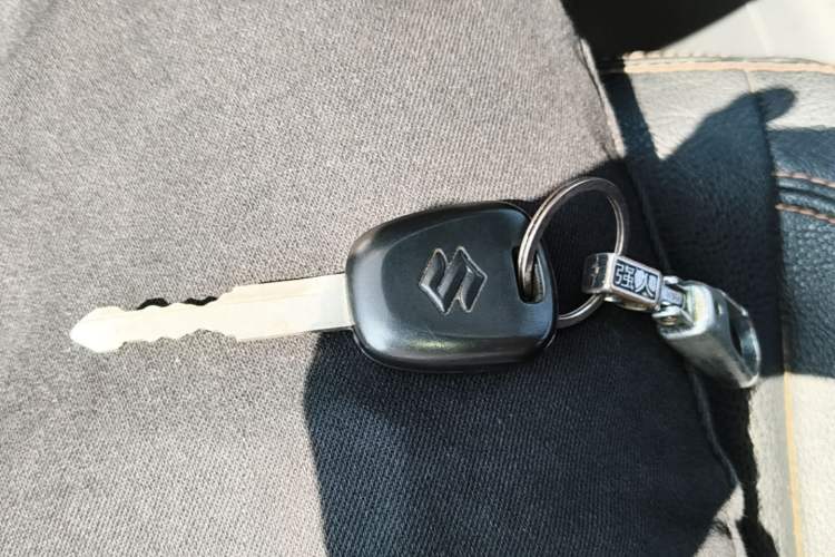 Used Suzuki Swift 2016 1.5L Manual Fashion Edition Cool Play Version
