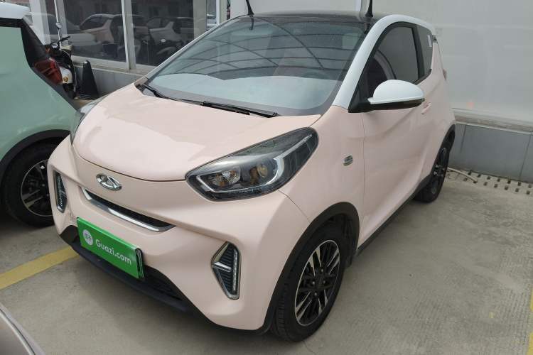 Used Chery Little Ant 2022 Revised Version Sweet Pink Edition Half-Sugar Version Lithium Iron Phosphate 30.7 kWh 30 kW 301 km