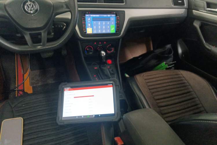 Used Volkswagen Lavida 2015 1.6L Automatic Fashion Edition