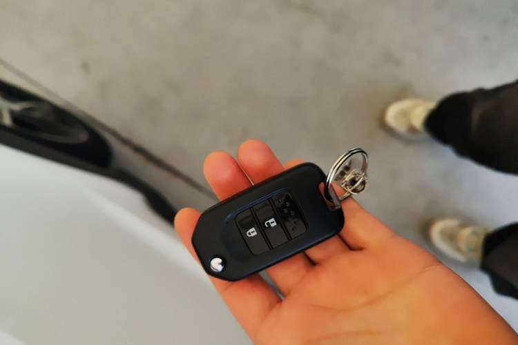 Used Honda Vezel 2020 1.5L CVT Pioneer Edition
