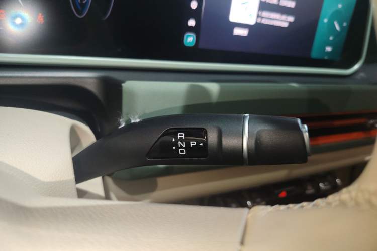 Used ORA Good Cat 2024 401 km Range Luxury Version 135 kW
