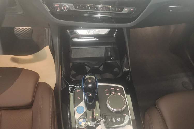Used BMW iX3 2022 Leading Model