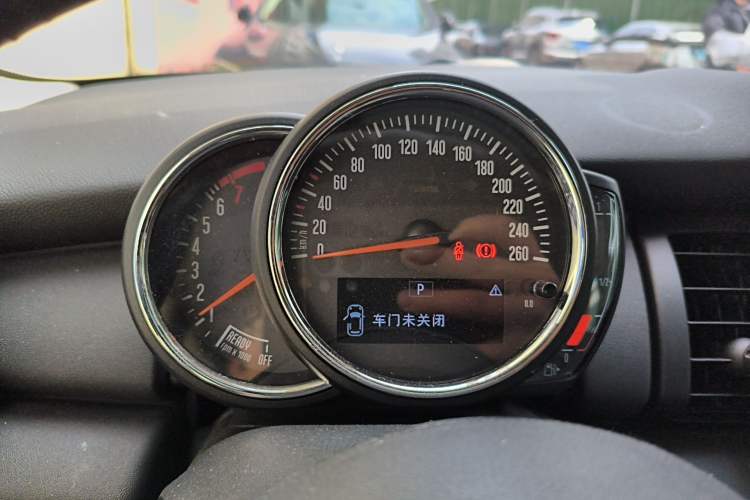 Used MINI 2018 1.5T ONE Instrument Cluster