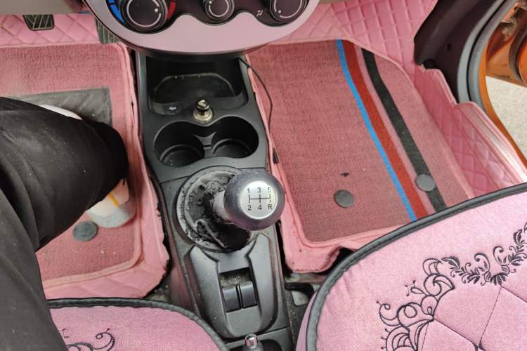 Used CHANGAN Benni mini 2012 1.0L Manual Family Edition China IV Standard