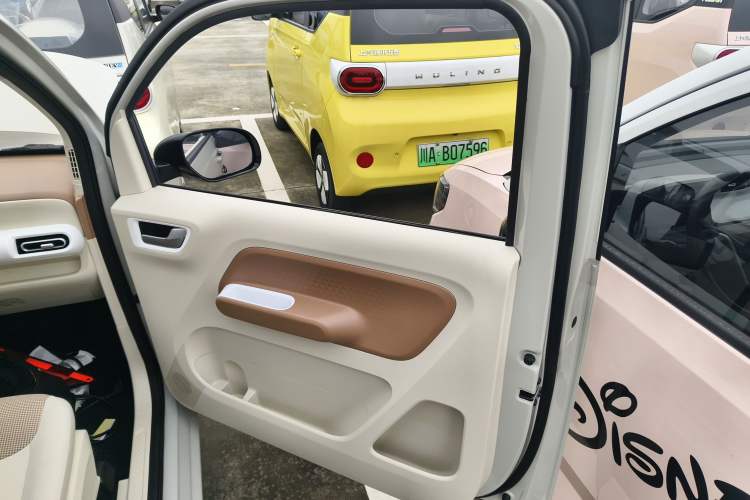 Used Wuling Hongguang MINIEV 2024 3rd Generation 215km Youth Edition