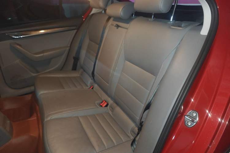 Used Skoda Octavia 2015 1.6L Automatic Yijun Edition