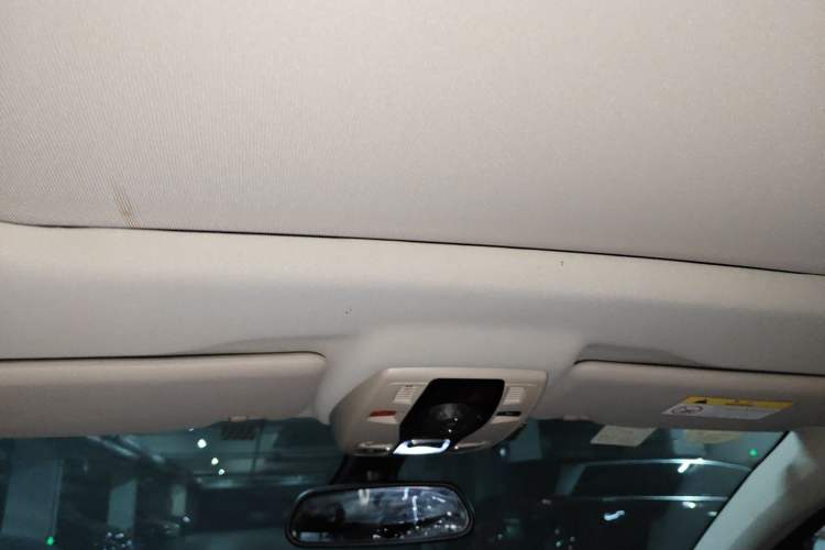 Used DS 6 2016 1.6T Luxury Edition THP160
