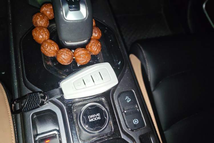 Used Geely Auto icon 2023 1.5TD Chocolate Smoothie Edition
