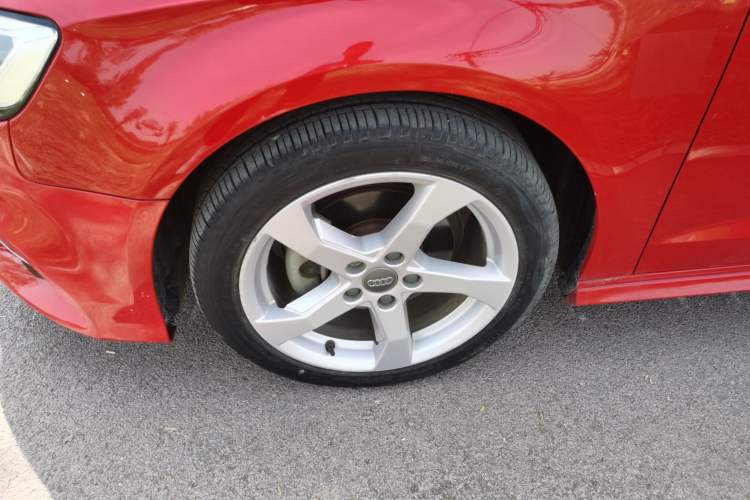 Used Audi A3 2019 Sportback 35 TFSI Sporty Version National V Left Front Wheel Hub