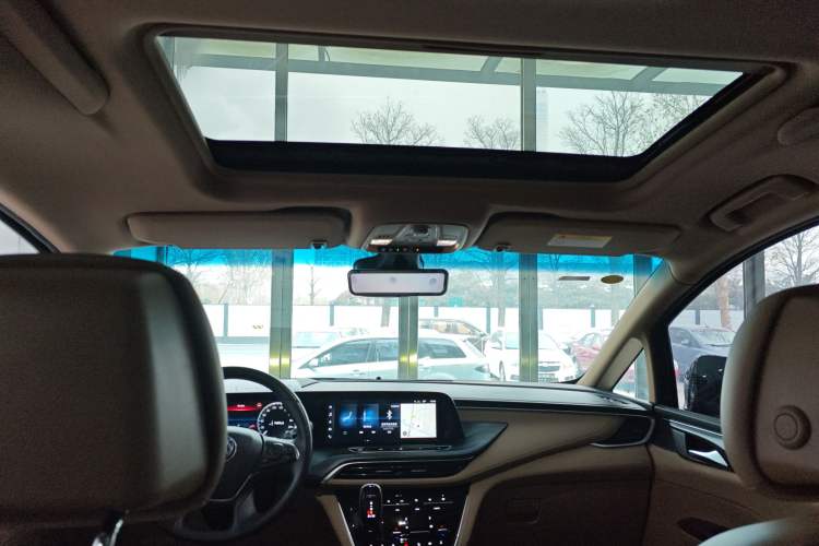 Used Buick GL8 2020 ES Land Cruiser 653T Luxury Model