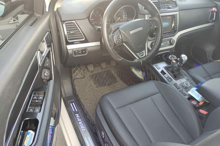 Used Haval H6 Coupe 2016 Blue Label 1.5T Manual Two-Wheel Drive Elite Model