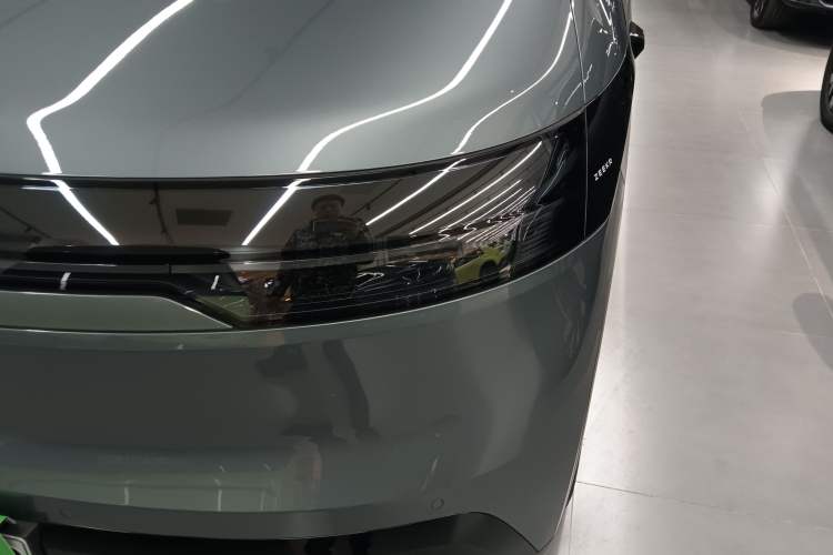 Used Zeekr MIX 2025 Long-Range Intelligent Driving Edition
