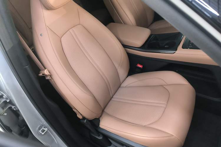 Used Nio ES6 2020 430KM Performance Version Right Front Seat