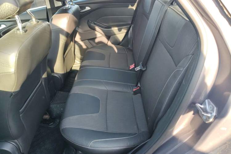 Used Ford Focus 2012 Sedan 1.6L Manual Fashion Edition Left Rear Seat
