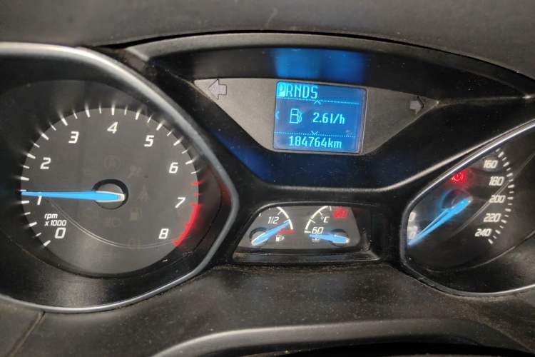 Used Ford Focus 2012 Sedan 1.6L Automatic Fashion Edition
