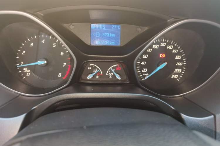 Used Ford Focus 2012 Sedan 1.6L Automatic Fashion Edition