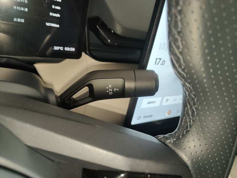 Used Lynk & Co 08 EM-P 2026 Model 210 Four-Wheel Drive Performance Ultra H7 — 13