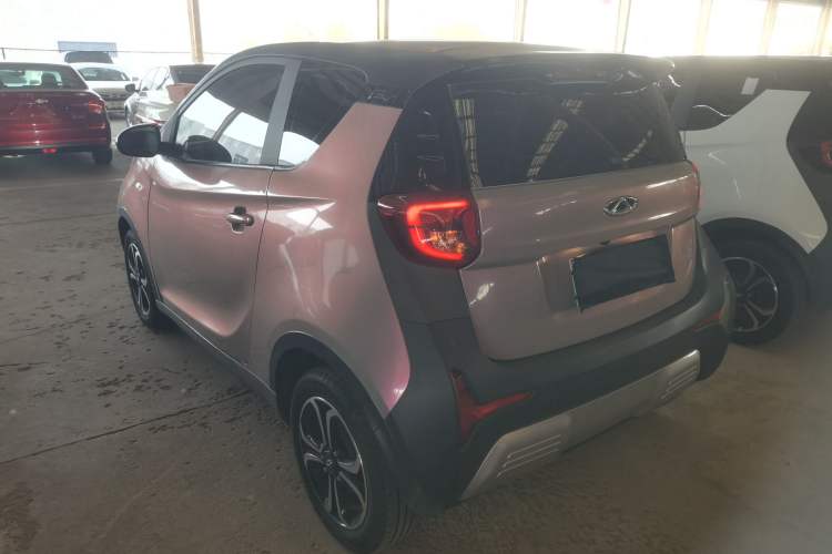 Used Chery QQ Little Ant 2021 150 000 Yuan Ant Fan Edition Ant Trend Version Lithium-Ion Battery Exterior 2
