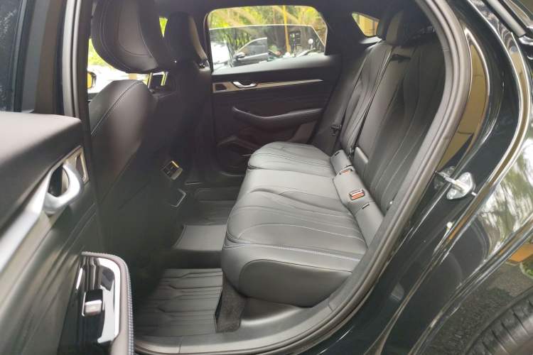 Used Geely Auto Preface 2025 Dongfang Yao 1.5TD Kunlun Edition
