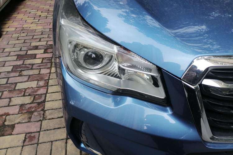 Used Subaru Forester 2016 2.0i Fashion Navigation Edition Right Front Headlight