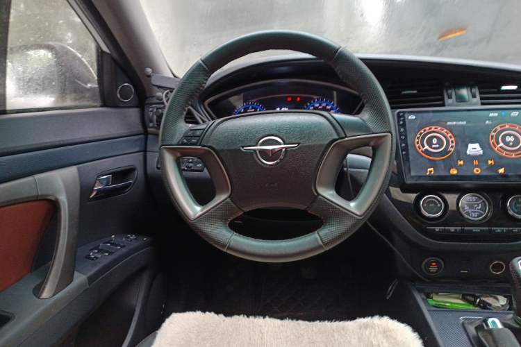 Used Haima M6 2017 1.5T Manual Luxury Model
