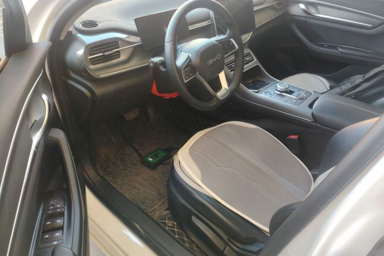 Used BYD Destroyer 05 2024 HONOR Edition DM-i 55KM Luxury Model
