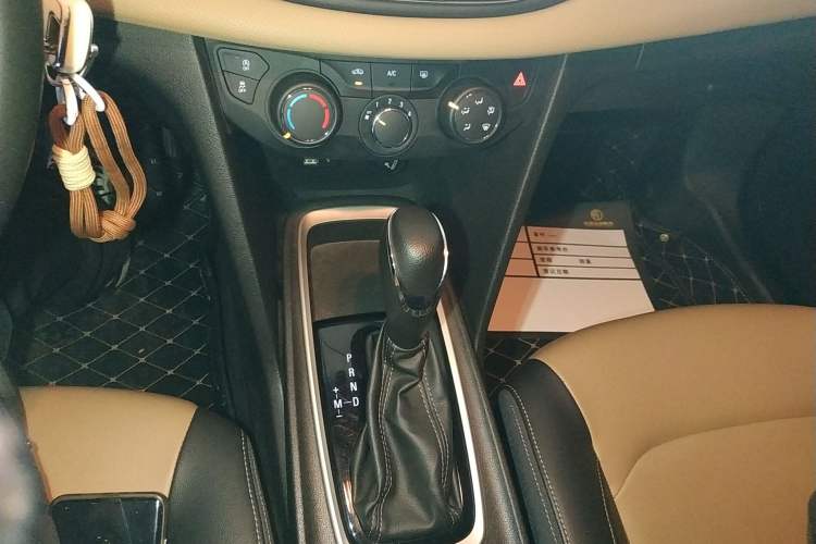 Used Chevrolet Monza 2020 320 Automatic Enjoyment Edition