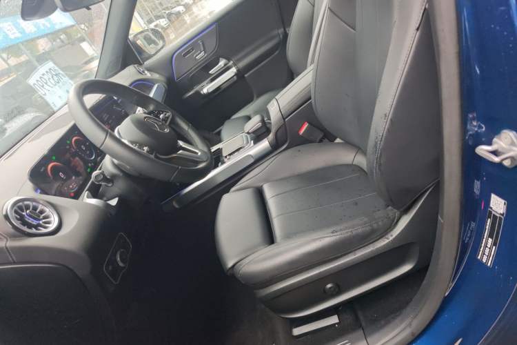 Used Mercedes-Benz EQB 2022 EQB 260 Left Front Seat